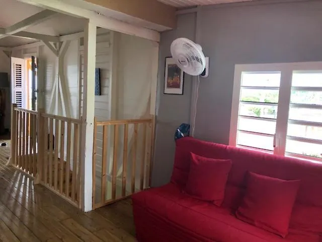 بيت للعطل Habitation Baliache - Maison Creole Avec Jardin Privatif, Plage A 200M ديساي